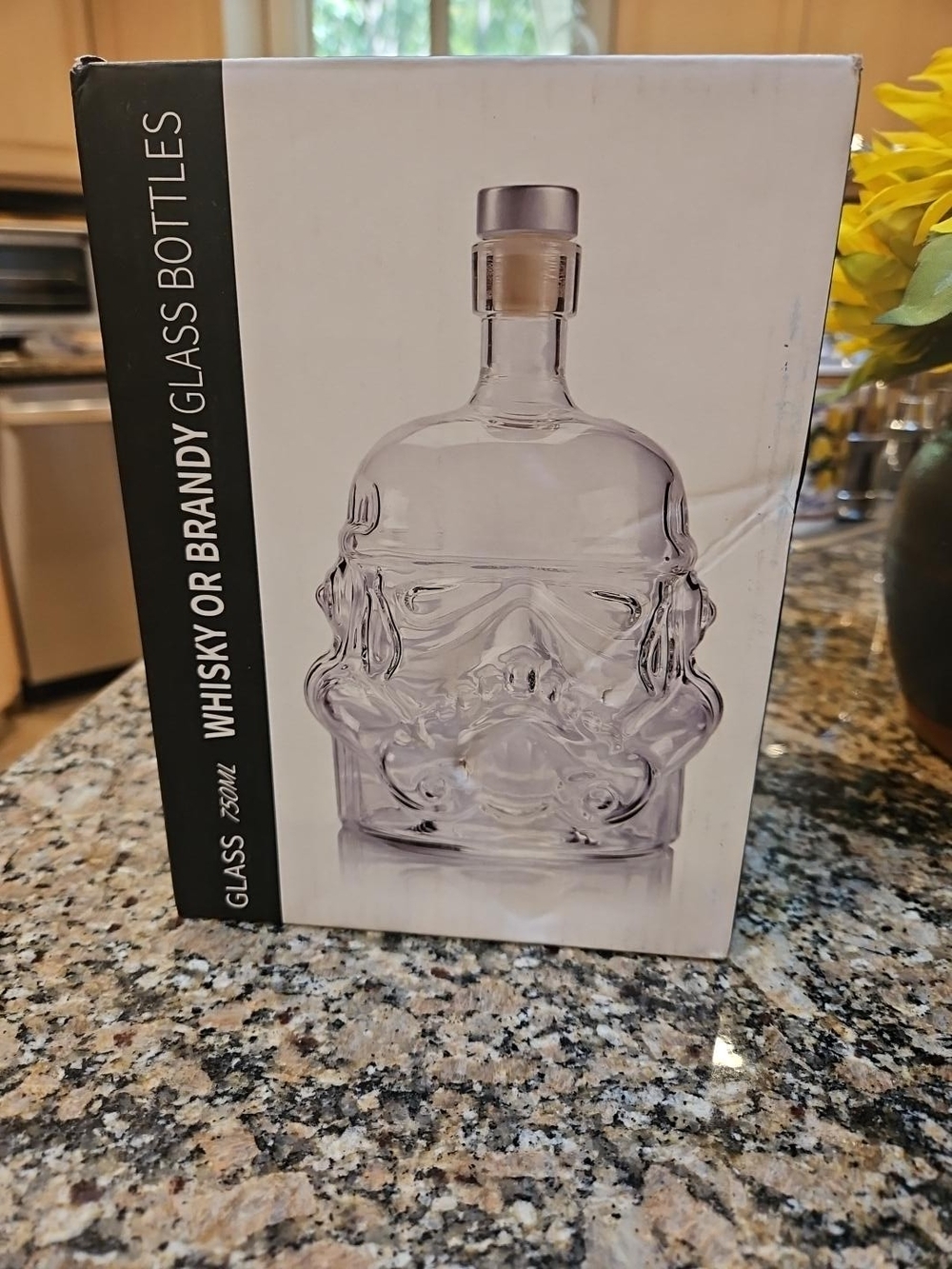 Stormtrooper 750ml Glass Whiskey Decanter Shepperton Design NIB